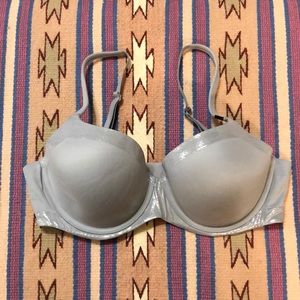 Victoria’s Secret Body By Victoria Bra